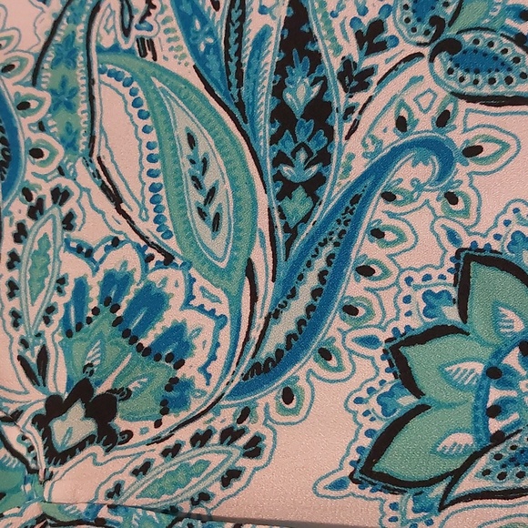 Jones New York Top - Picture 2 of 11